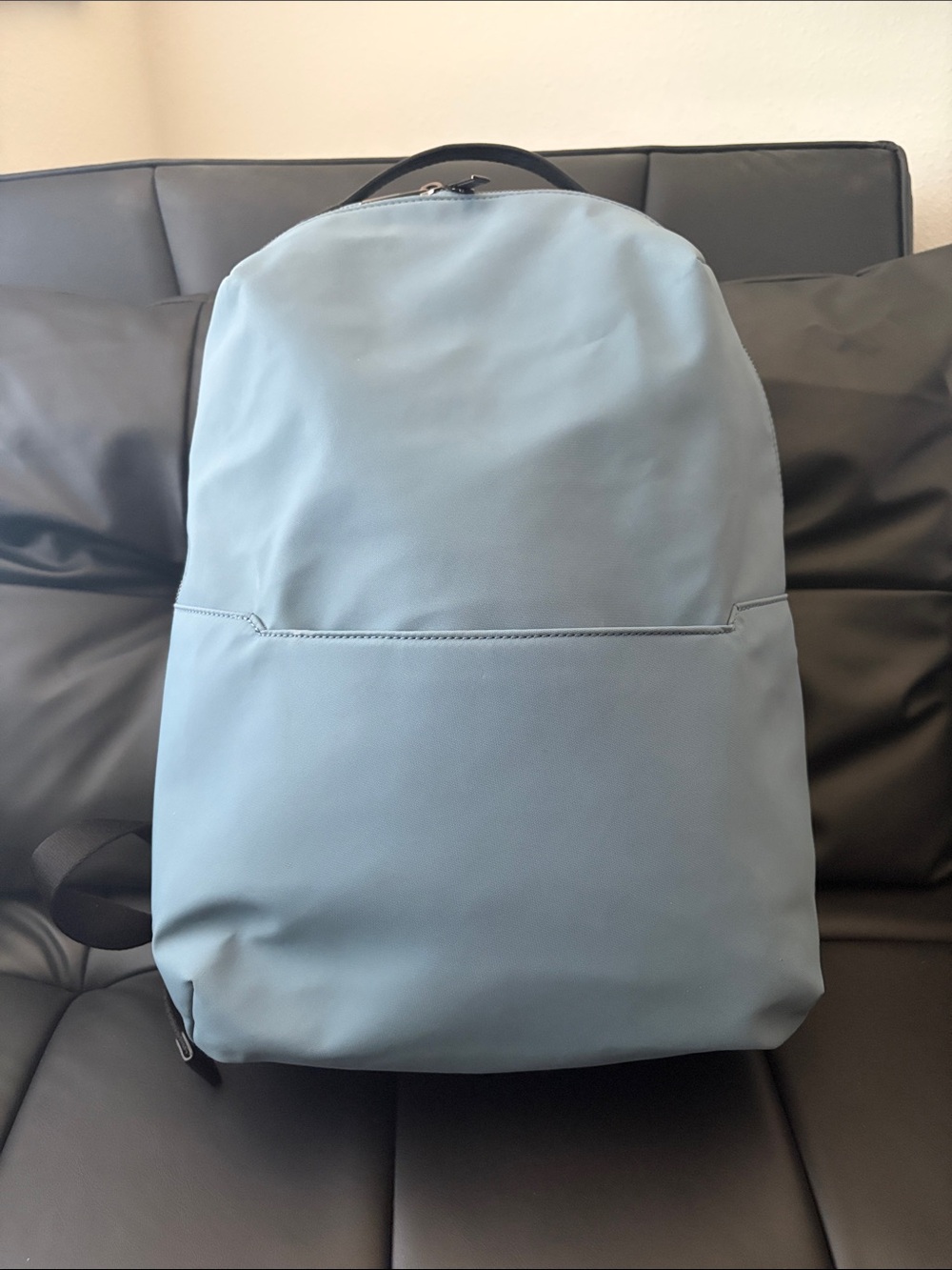Away The Everywhere zip backpack - Coast Blue - great condition
